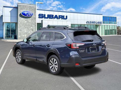 Certified 2025 Subaru Outback Premium AWD/4WD image 4