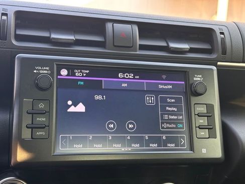 Used 2023 Toyota GR86 image 18