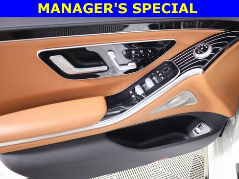 Certified 2023 Mercedes-Benz S 500 4MATIC image 9