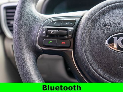 Used 2017 Kia Sportage LX image 19
