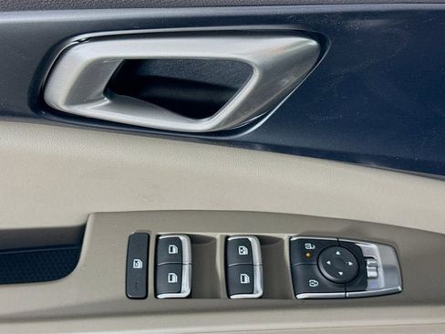 New 2026 Kia Carnival LXS FWD image 21