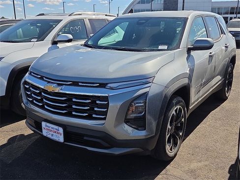 New 2026 Chevrolet Equinox LT image 1