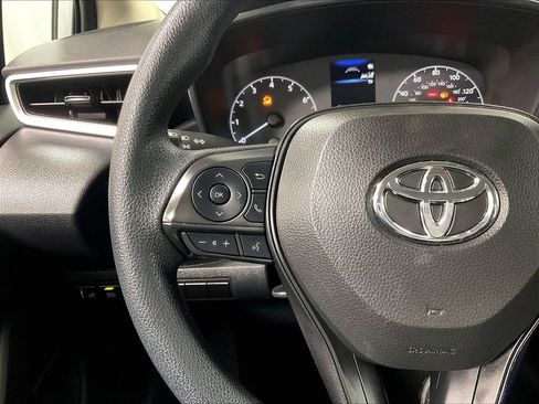 Used 2024 Toyota Corolla LE FWD image 22