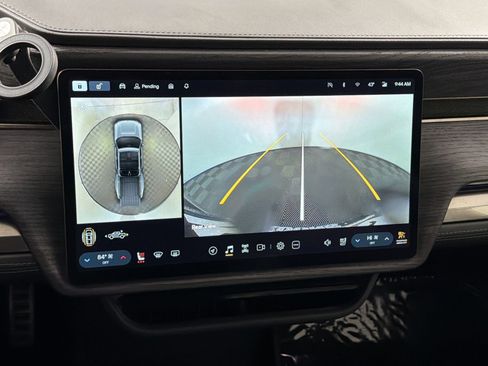 Used 2022 Rivian R1T Adventure image 16