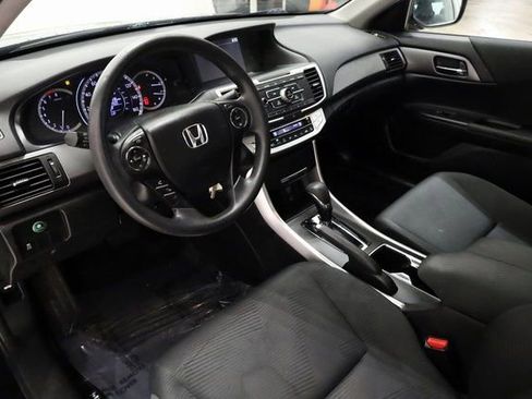 Used 2015 Honda Accord LX image 12