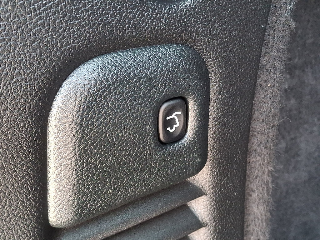 Used 2023 Dodge Durango GT AWD/4WD image 30