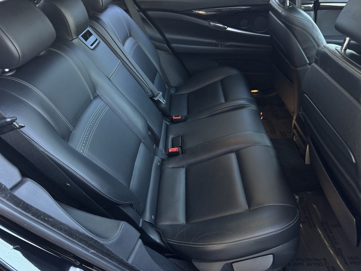 Used 2017 BMW 550i Gran Turismo xDrive AWD/4WD image 20