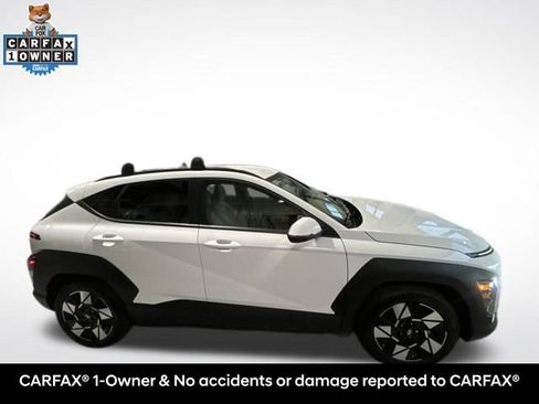 Used 2025 Hyundai Kona SEL FWD image 2