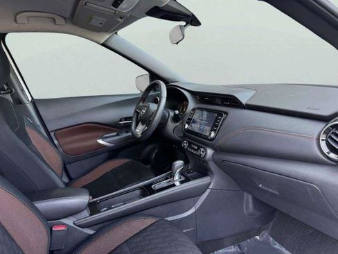 Used 2024 Nissan Kicks SR FWD image 48