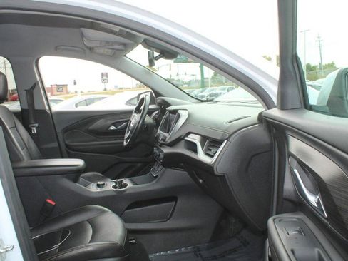 Used 2021 GMC Terrain SLT image 11