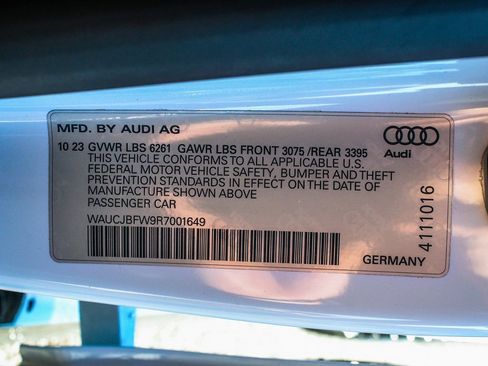 Used 2024 Audi e-tron GT Premium Plus image 14