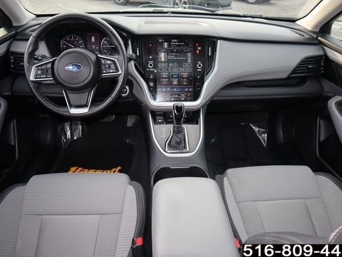 Used 2023 Subaru Outback Premium image 19