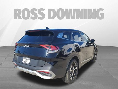Used 2023 Kia Sportage EX FWD image 4