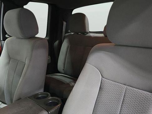 Used 2014 Ford F150 XLT w/ XLT Chrome Package image 16