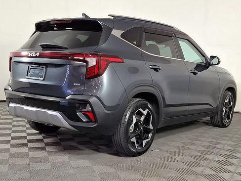 Used 2024 Kia Seltos EX AWD/4WD image 9