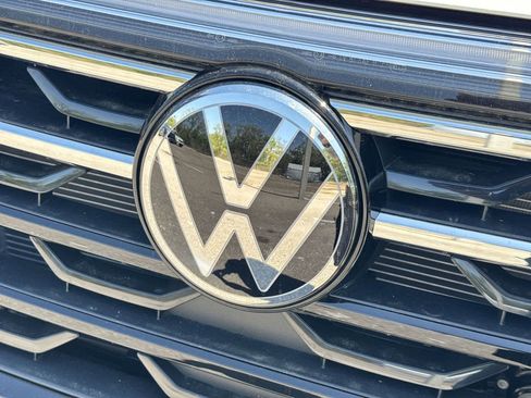 New 2026 Volkswagen Atlas Peak Edition AWD/4WD image 10