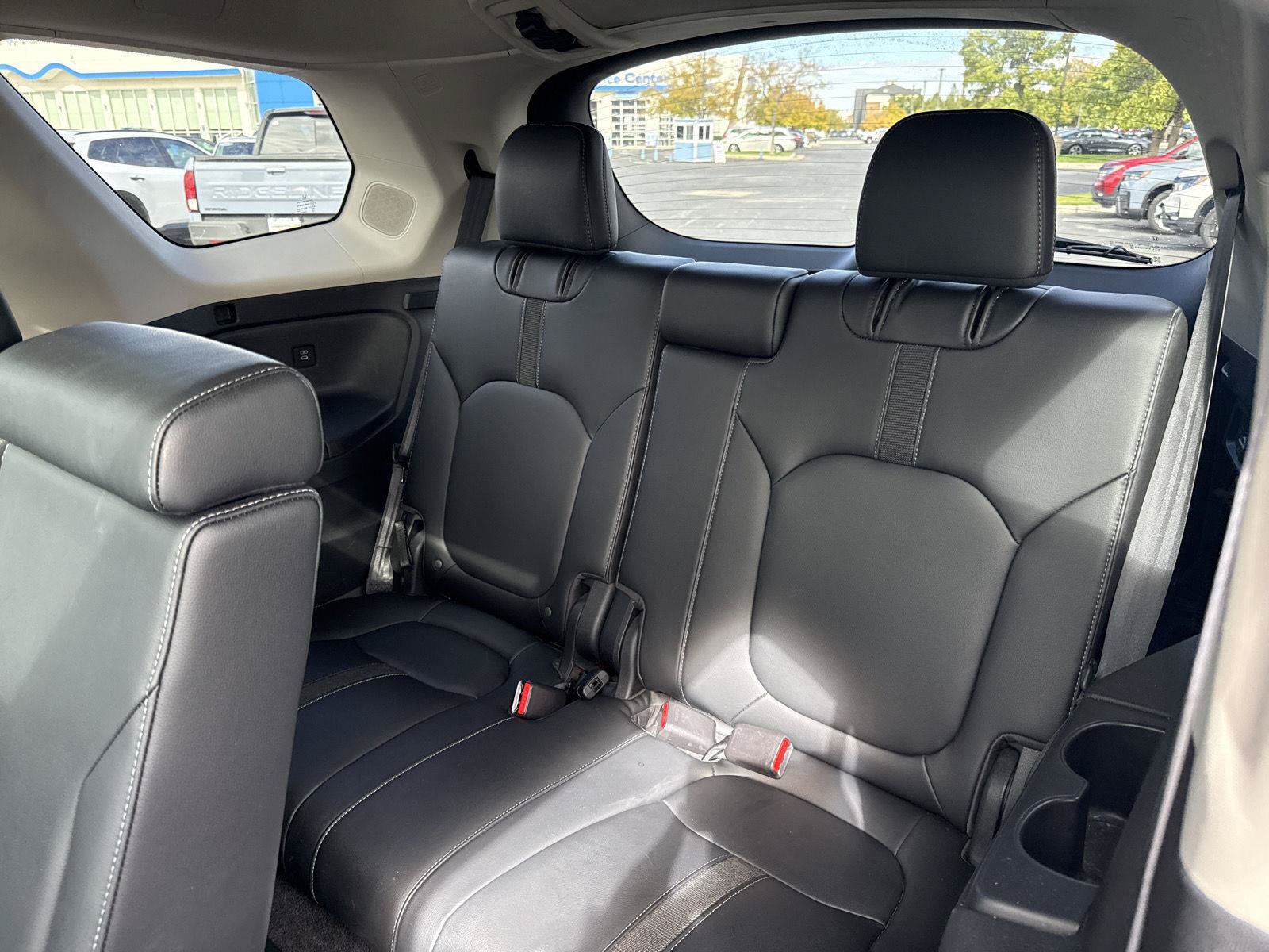 Used 2024 Honda Pilot Touring image 21
