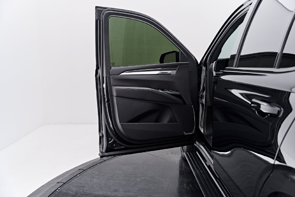 Used 2026 Cadillac Escalade V AWD/4WD image 41