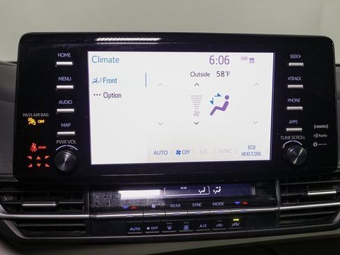 Used 2021 Toyota Sienna LE image 20