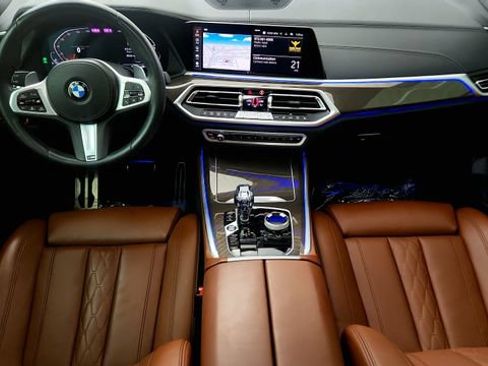 Used 2022 BMW X5 sDrive40i w/ M Sport Package RWD image 51
