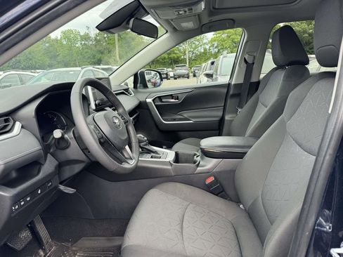 Used 2023 Toyota RAV4 XLE w/ Convenience Package AWD/4WD image 18