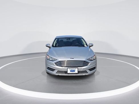 Used 2018 Ford Fusion S image 3