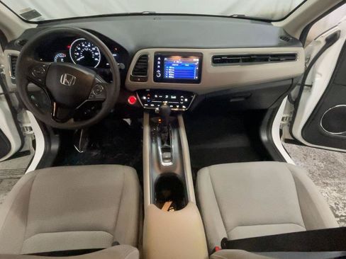 Used 2022 Honda HR-V EX image 25