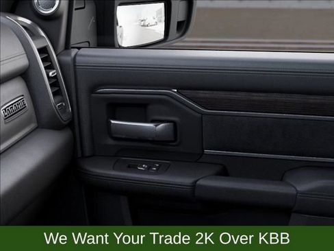 New 2025 RAM 2500 Laramie AWD/4WD image 25