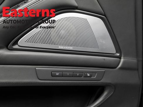 Used 2015 BMW M5 image 36