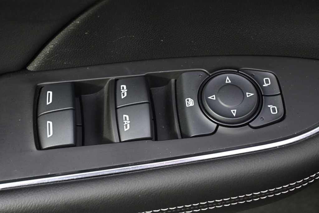 Used 2023 Buick Envision Preferred FWD image 23