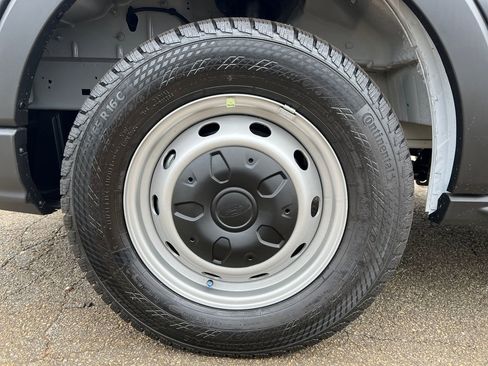 New 2026 Ford Transit 250 148 Medium Roof image 11