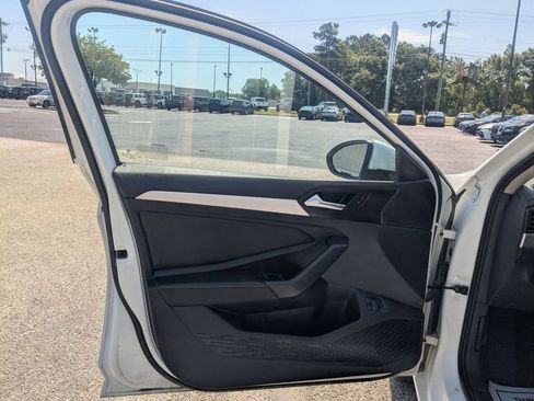 Used 2024 Volkswagen Jetta S FWD image 11