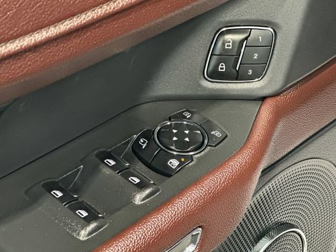 Used 2024 Ford Expedition Max Limited AWD/4WD image 14