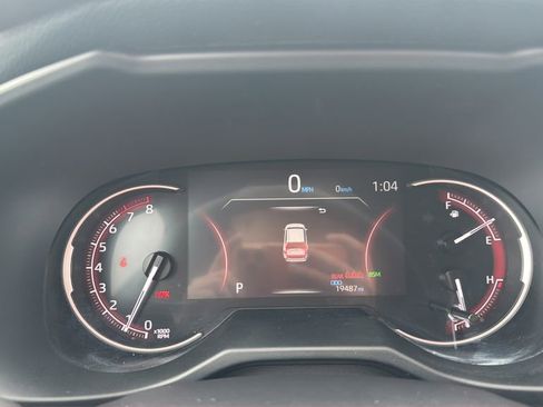 Used 2025 Toyota RAV4 XLE image 33