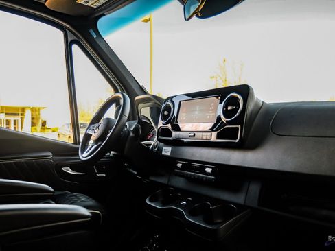 Used 2023 Mercedes-Benz Sprinter 3500 w/ Parking Package image 46