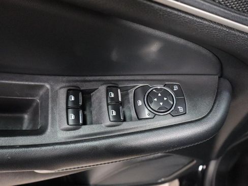 Used 2023 Ford Edge SEL AWD/4WD image 13
