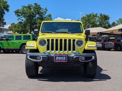 Used 2023 Jeep Wrangler Unlimited Sahara w/ Cold Weather Group AWD/4WD image 2