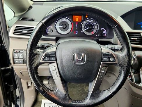 Used 2016 Honda Odyssey Touring Elite image 13