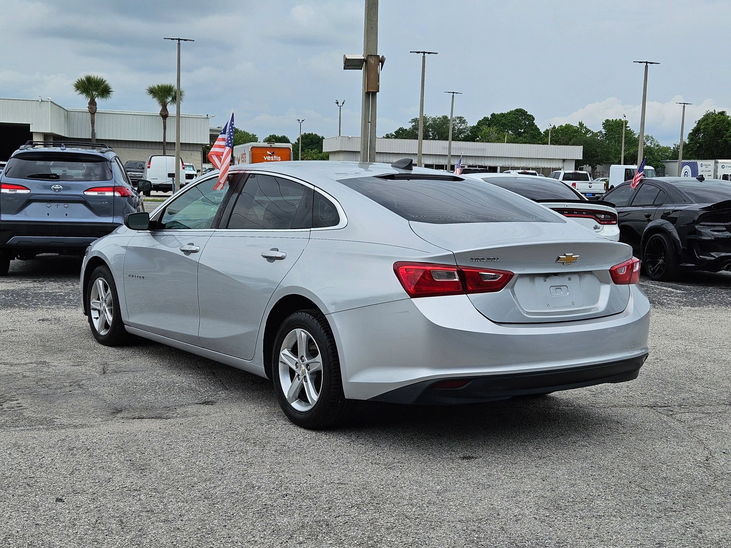 Used 2019 Chevrolet Malibu LS FWD image 6