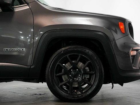 Used 2020 Jeep Renegade Altitude FWD image 9