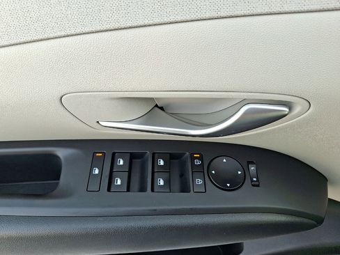 Certified 2025 Hyundai Tucson SEL image 10