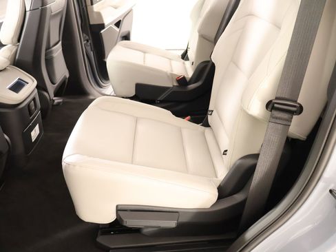 New 2026 Lincoln Navigator Reserve AWD/4WD image 13