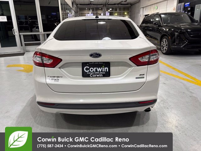 Used 2014 Ford Fusion SE w/ Equipment Group 202A FWD image 5