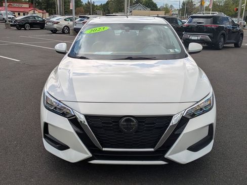 Used 2023 Nissan Sentra SV w/ SV Premium Package FWD image 2