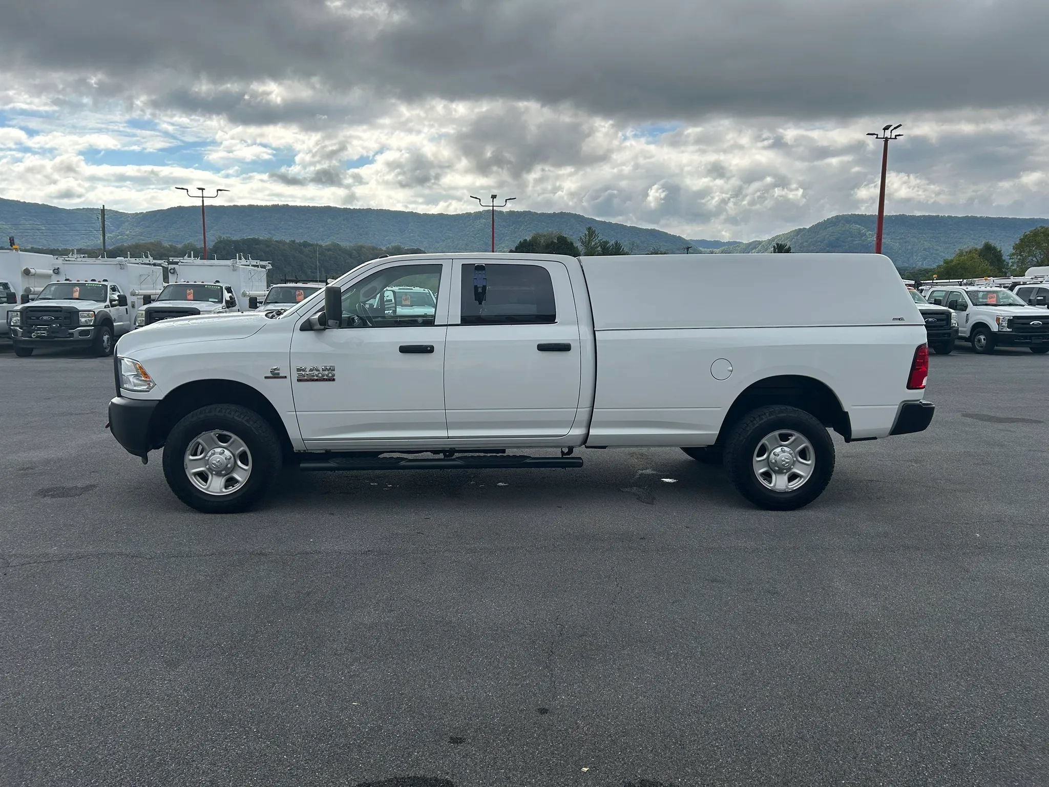 Used 2017 RAM 3500 Tradesman w/ Popular Equipment Group AWD/4WD image 5