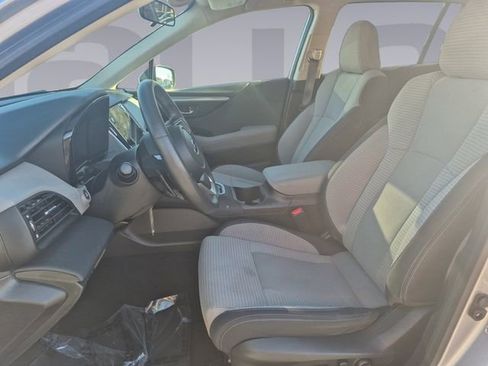 Used 2020 Subaru Outback Premium image 10