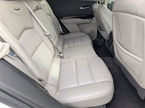 Used 2022 Cadillac XT4 Premium Luxury w/ Enhanced Visibility Package image 19