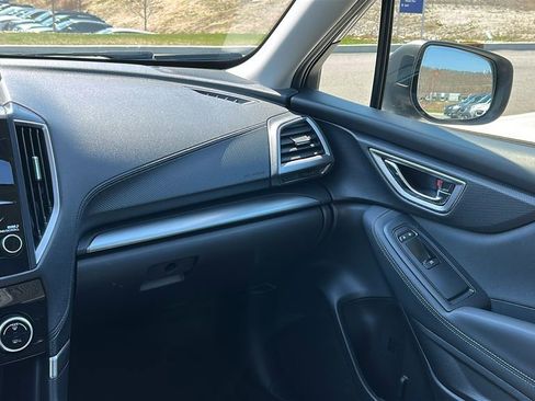 Used 2023 Subaru Forester Premium image 25