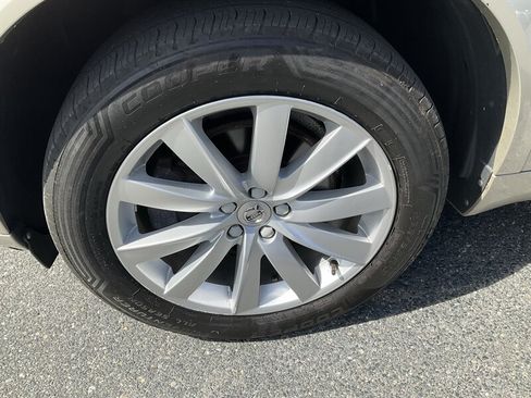 Used 2016 Volvo XC90 T6 Momentum AWD/4WD image 9