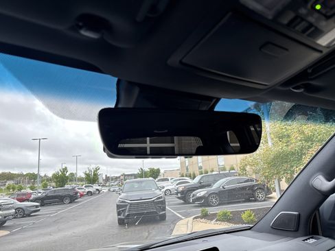 Used 2023 Lexus GX 460 Premium image 27